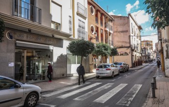 El negocio sufrió el robo a plena luz del día.