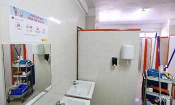 Refuerzan el servicio de limpieza de los colegios 