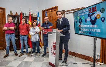 El alcalde, Rubén Alfaro, ha presentado la subvención en rueda de prensa | J.C.