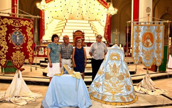 El manto y los estandartes se verán por primera vez durante las fiestas | Jesús Cruces