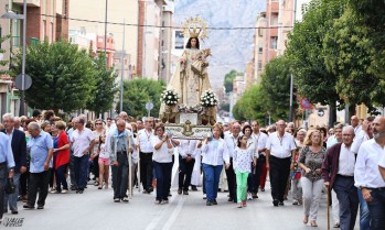 Las fiestas patronales de Petrer arrancan con las romerías en honor a la Virgen del Remedio