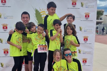 Miembros del SBR Elda Triatlón