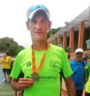 El atleta eldense José Romero, campeón autonómico máster