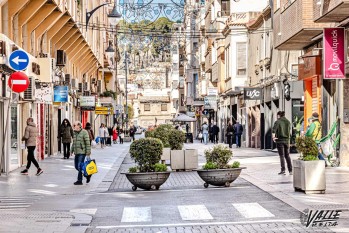 Una parte de la calle Antonino Vera ya es peatonal | Nando Verdú. 