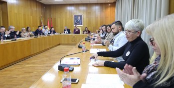La presidenta de las Aparadoras, María Teresa Rodríguez, ha defendido la moción | Jesús Cruces.
