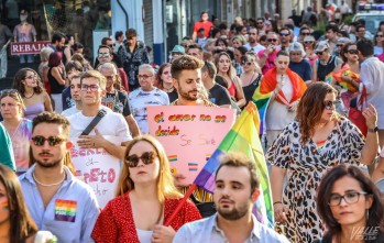 Cientos de personas se unieron para la marcha desde el IES Paco Mollá hasta la Plaza Castelar | J.C.