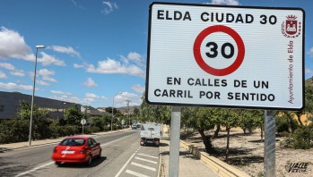 La señalética ya se está cambiando en toda la ciudad.