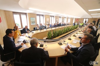 El pleno ha aprobado el convenio con los Moros y Cristianos | Marta Maestre.