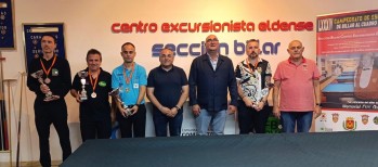 Imagen de los finalistas en la entrega de trofeos. 