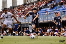 El Eldense comienza la pretemporada con derrota ante el Millwall