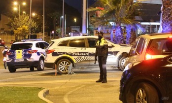 Los agentes de la Policía Local de Petrer hicieron paradas aleatorias.