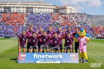 Imagen del once inicial | Nando Verdú.