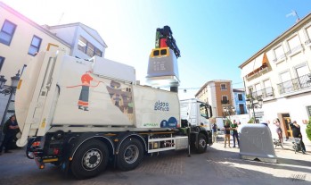 Nuevos vehículos y contenedores de reciclaje para mejorar la eficiencia de los servicios públicos