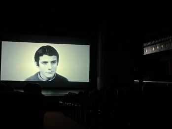 Imagen de la proyección del documental sobre su vida.