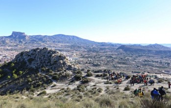 Turismo organiza una visita a Bolón dentro de la actividad Sobre el nivel del mar