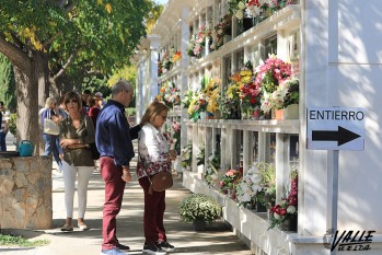 Los cementerios se llenarán de personas los próximos días.