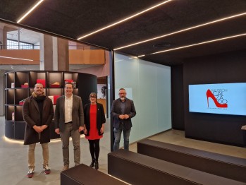 Las instalaciones cuentan con una sala de proyección | Valle de Elda.