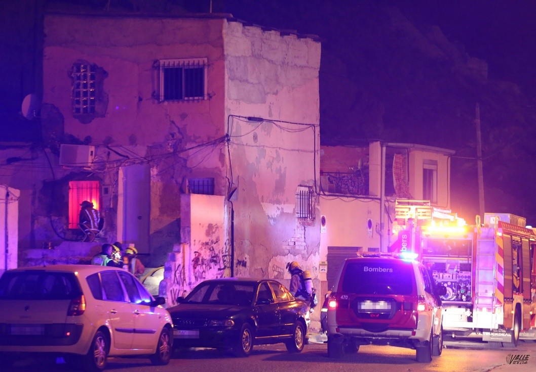 Incendio en una vivienda abandonada de La Tafalera Incendio en una vivienda abandonada de La Tafalera