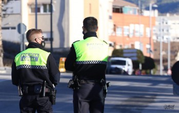 Los agentes levantaron ayer diversas actas.