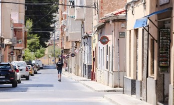 La calle Navarra será una de las que tendrá una nueva red de agua potable.