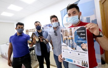 El director de EMUDESA y los responsables de Muspell.