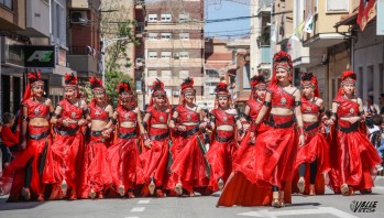 El Desfile Infantil ha arrancado a las 11 horas con un boato conjunto de Beduinos y Estudiantes | J.C.