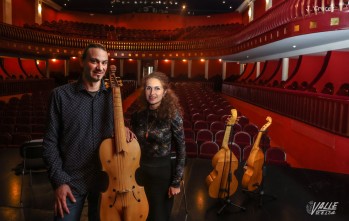 Fernando Marín y Nadine Balbeisi actúan mañana en el Teatro Castelar. 