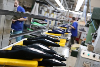 El paro ha aumentado en Elda y Petrer sobre todo en el sector Servicios e Industria.