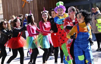El carnaval busca arraigarse en los próximos años en la ciudad | Jesús Cruces.