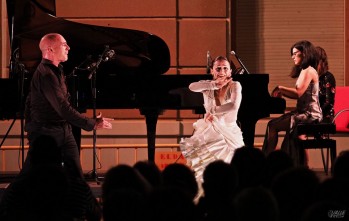 A las pianistas las acompañó una pareja de baile | Jesús Cruces.