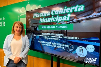 La edil ha informado sobre los más de 60 cursos. 