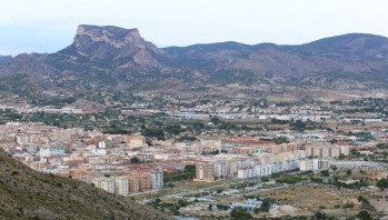 Imagen panorámica de Elda y Petrer | Archivo Valle de Elda J.C.