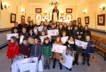 Imagen de los pequeños que han ganado un premio en el concurso | Jesús Cruces.