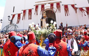 San Antón volverá al templo arropado por los festeros. 