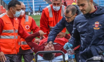 Iván Forte fue retirado el domingo del terreno de juego por la Cruz Roja. 