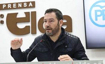 El PP propone crear cheques bebé y bonos de guardería para revertir el descenso de población de Elda