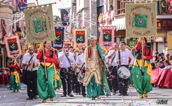 La comparsa Moros Viejos celebra su bicentenario | J.C.