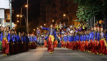 Los bloques y sus coreografías son los protagonistas de la Retreta | Jesús Cruces.