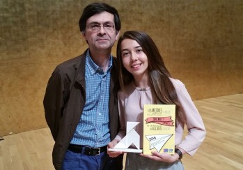 La eldense Alba Fernández consigue el cuarto premio del Concurso de Relatos Breves Juveniles de Alicante