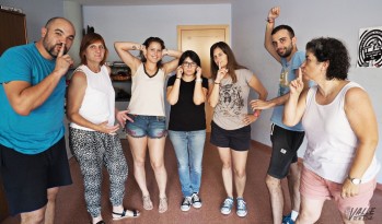 Los actores recorrerán las calles de la ciudad para concienciar sobre el ruido en terrazas | Jesús Cruces.
