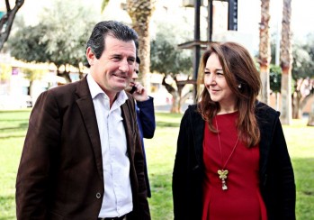 El presidente del PP de Alicante José Císcar visita el Museo del Calzado y se interesa por la industria local