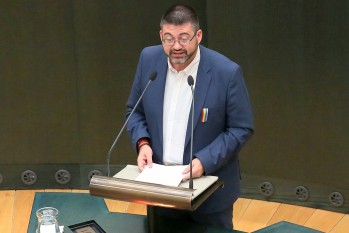 El economista y político Carlos Sánchez Mato visita Petrer este sábado