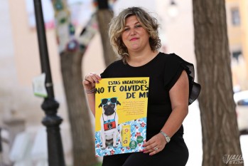 Petrer lanza una campaña contra el abandono de mascotas en verano