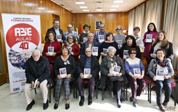 Los alumnos de Aulas que han participado en la obra con sus relatos | Jesús Cruces.