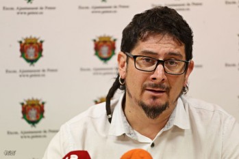 Sí Podem pide implantar una tasa a las compañías eléctricas por ocupar espacio público