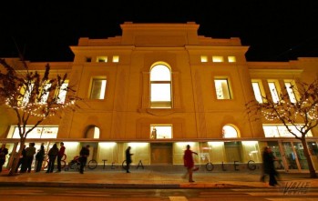 Actividades culturales en Navidad para niños y mayores en la Biblioteca Alberto Navarro