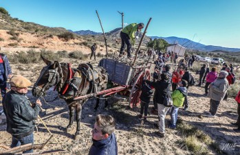 El primer acto será la tradicional recogida de leña en la ermita de los Dolores | J.C.