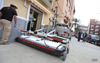 Imagen de la máquina georradar trabajando en Elda | Jesús Cruces.