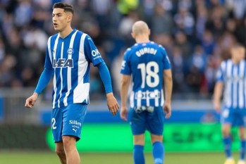 El CD Eldense y Deportivo Alavés han llegado a un acuerdo de cesión por el jugador | Instagram Unai Ropero. 