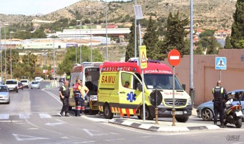 El suceso ha ocurrido  en el paso de peatones en la avenida de la Libertad.